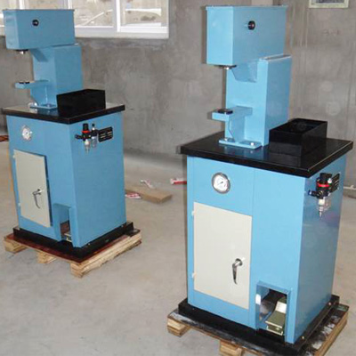 Brake Shoe Riveting Machine QM-24B 1.jpg